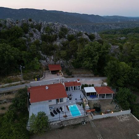 Villa Zrinka **** Svinisce Kültér fotó