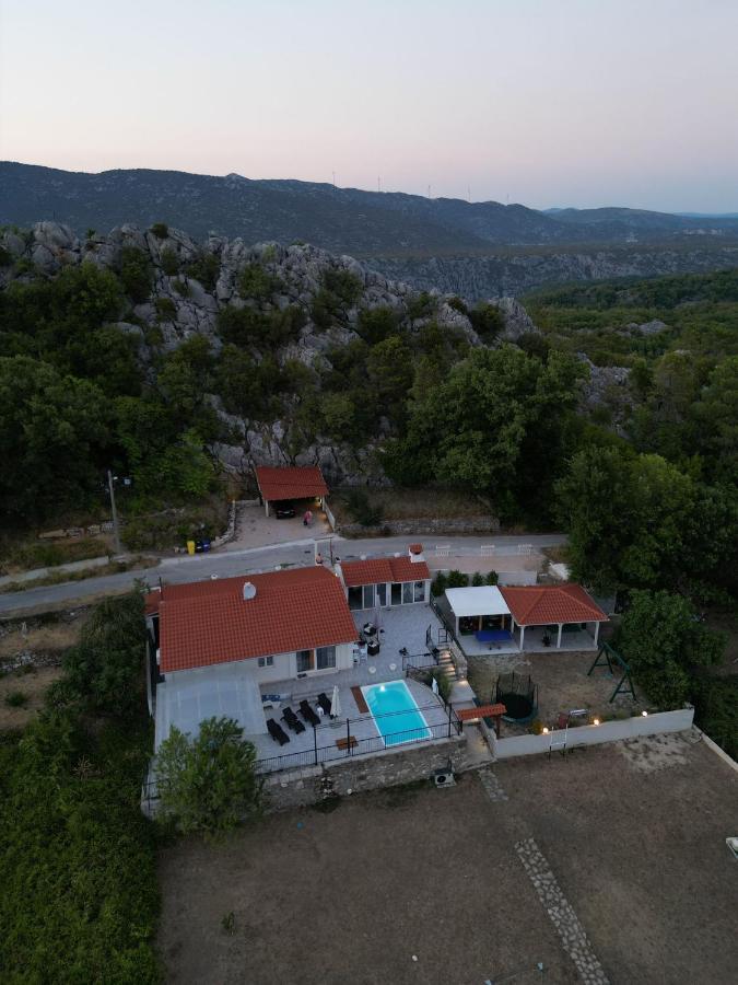 Villa Zrinka **** Svinisce Kültér fotó