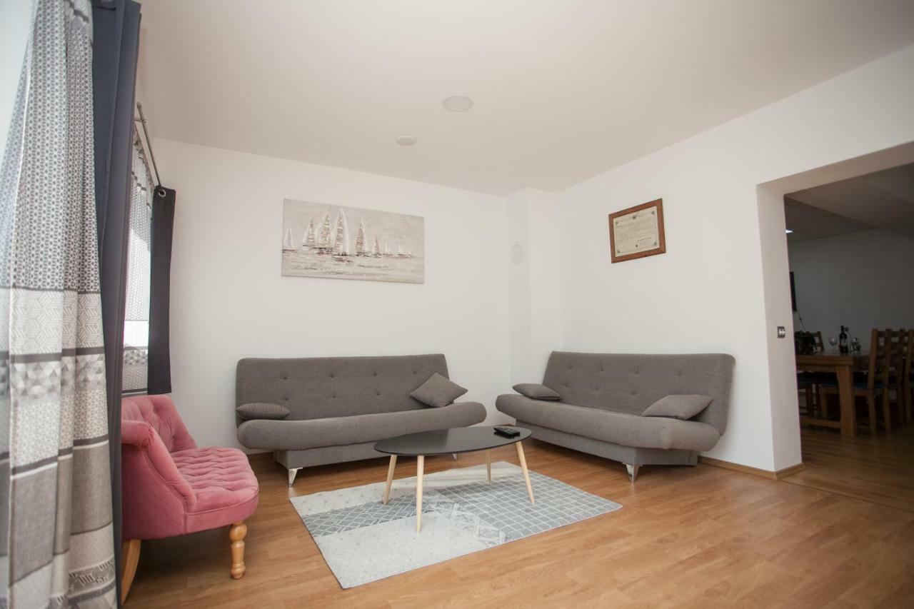 Villa Zrinka **** Svinisce Kültér fotó