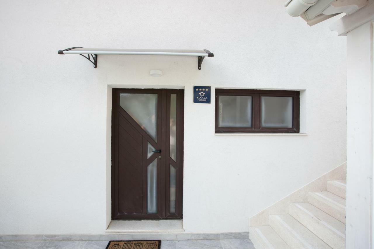 Villa Zrinka **** Svinisce Kültér fotó